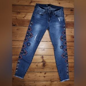 Kut Connie ankle skinny jeans embroidered sides size 4